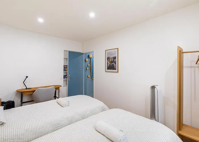 Guestready - Glamourous Getaway In The 20th Arr. Paris