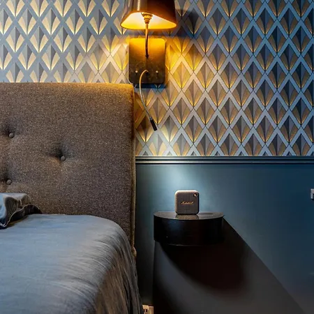 Guestready - Glamourous Getaway In The 20th Arr. Apartment